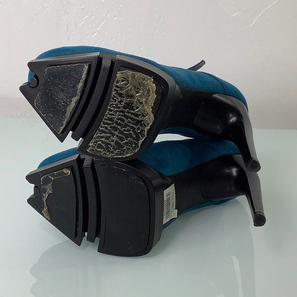 Paris Fashion Week Model Stilettos Eileen chunky platform T strap size 37 EUC - Picture 12 of 16